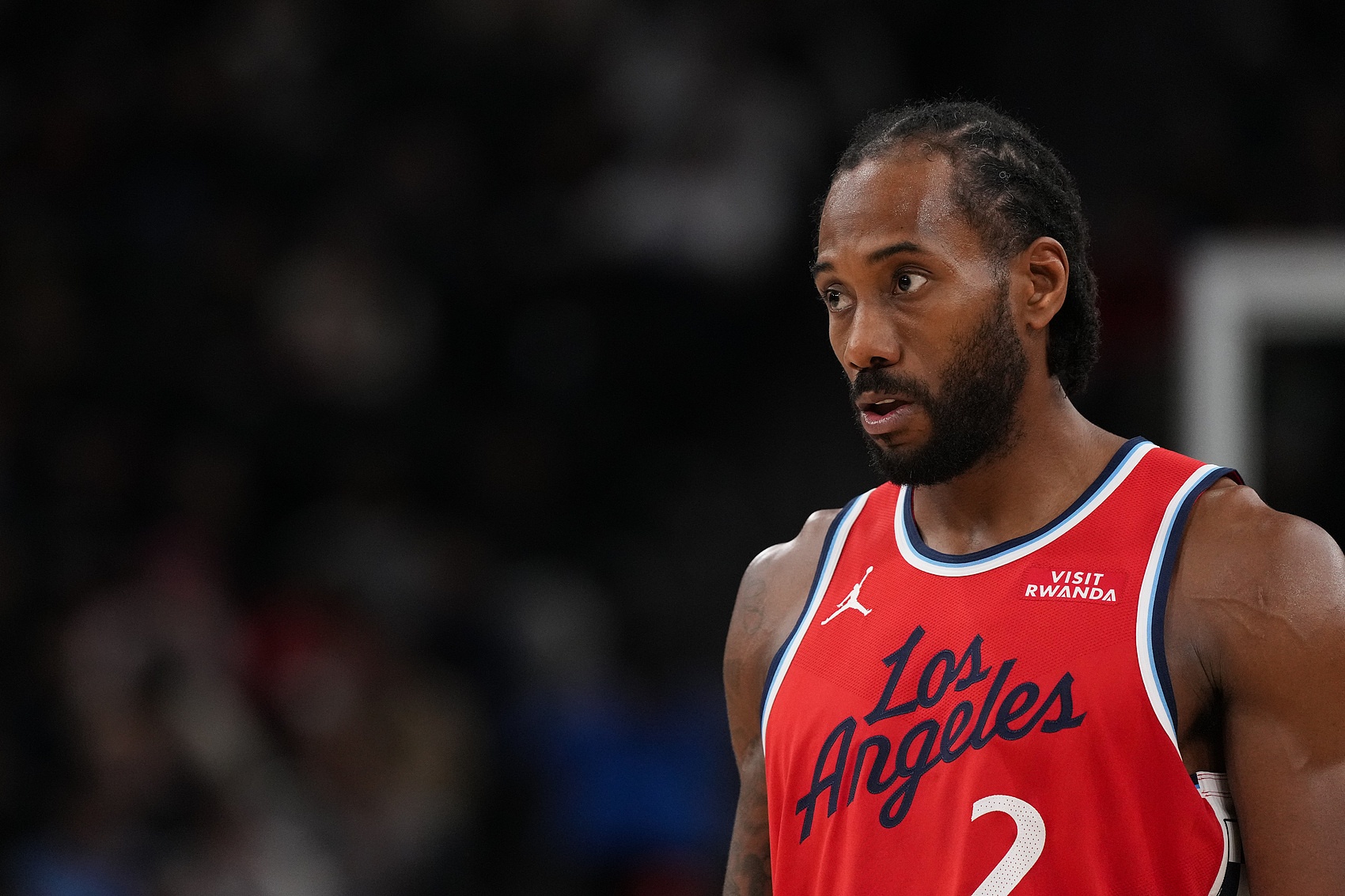 小莫里斯：如果莱昂纳德让你给他传球你不传 两周后你就会被清洗