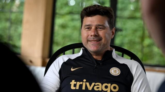 开云APP-波切蒂诺组织团建聚餐吃烤肉 盼打造“大家庭”氛围