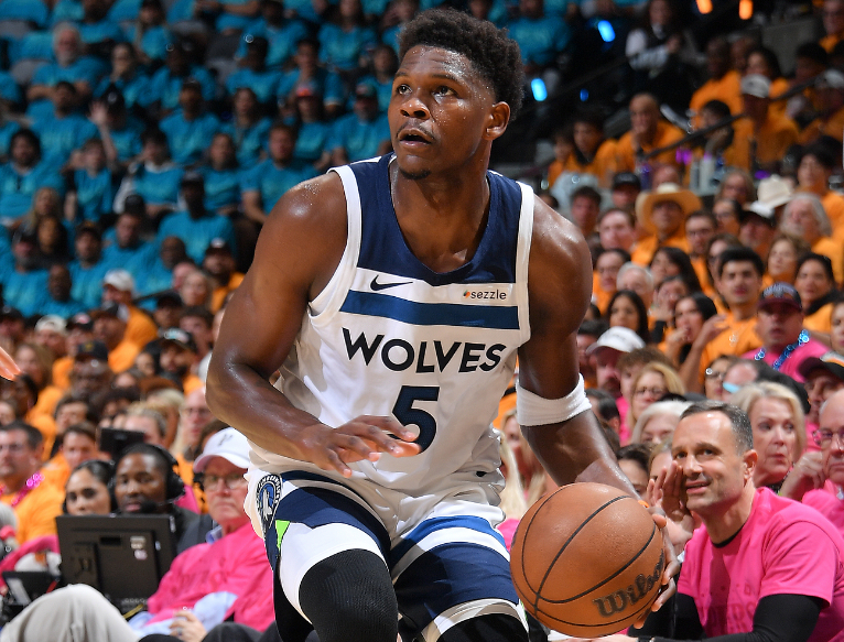 开云入口-NBA官方赞永远可以相信他！华子火线复出18分 决战半节11分救主